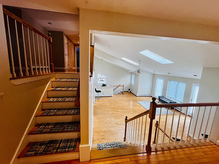 44 Livingston Dr #1 — Photo 5