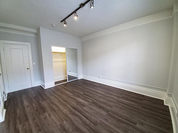 3rd image of 142 McAllister St #402