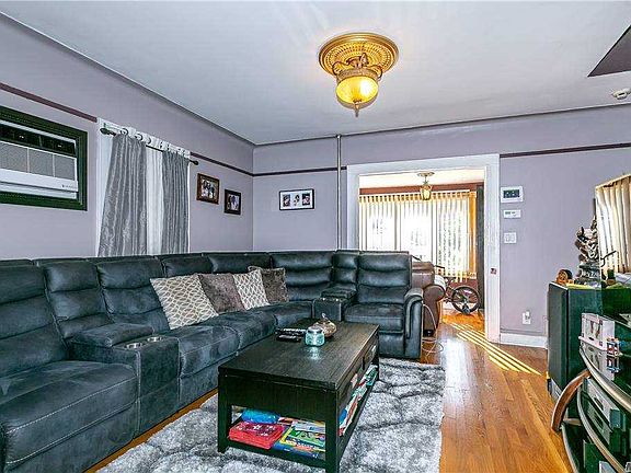5th image of 94-07 131st St