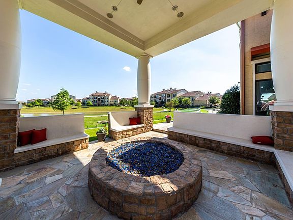 5th image of 700 Cobia Dr APT 1128