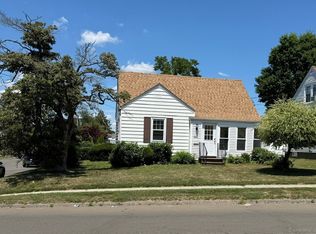 202 Canaan Rd, Stratford, CT 06614