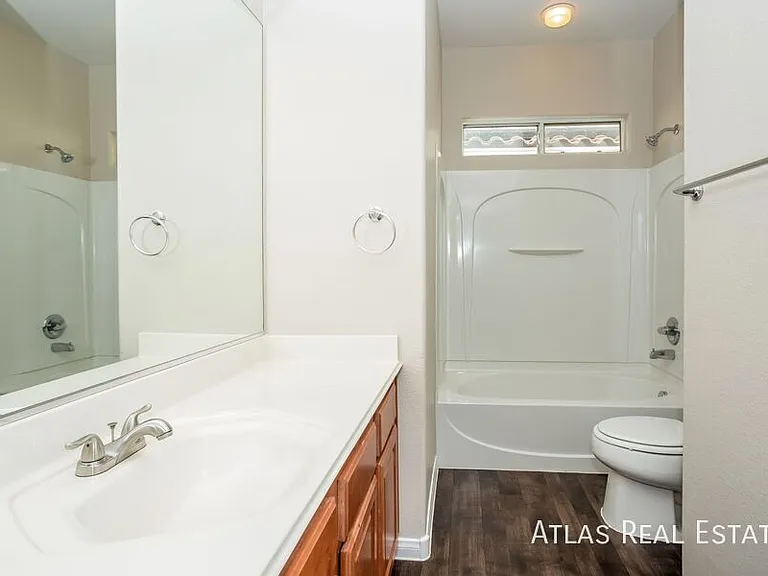 7630 Riva Ridge St — Photo 14