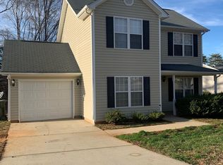 3508 Sherbourne Ln, Greensboro, NC 27405