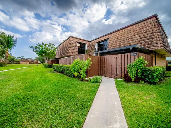 2022 20th Lane, Greenacres, FL 33463