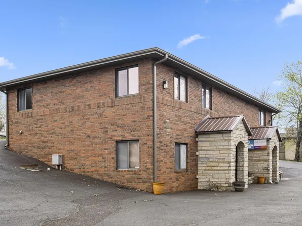 1 Woodland Ave, Kimberling City, MO