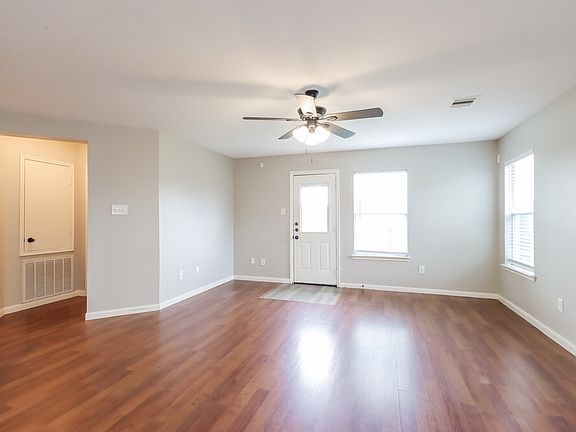 3rd image of 29129 Legends Wick Dr