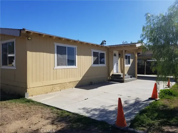 23830 Dedeaux St, Perris, CA 92570