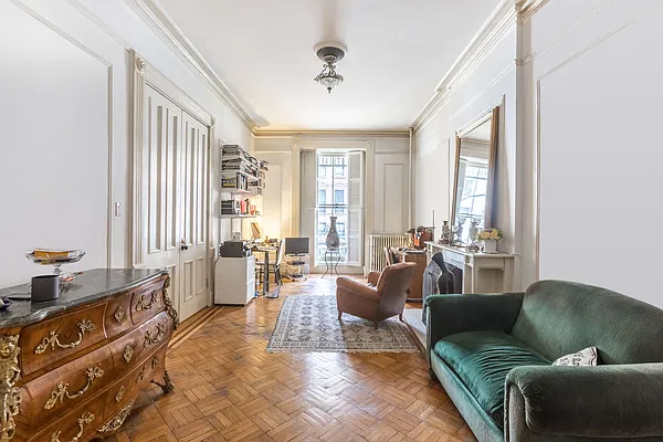 Rented by Compass | media 2