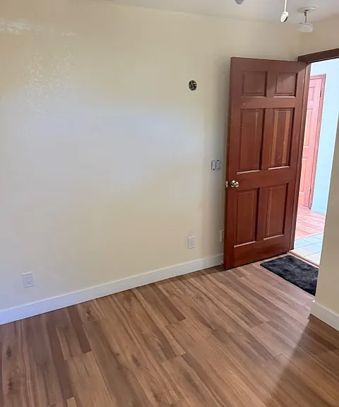 4431 Shade Rd — Photo 6