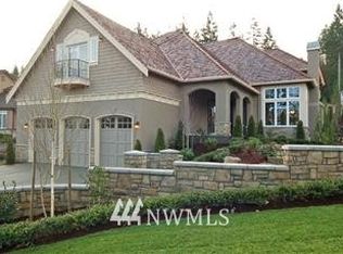 18601 NW Cervina Ct, Issaquah, WA