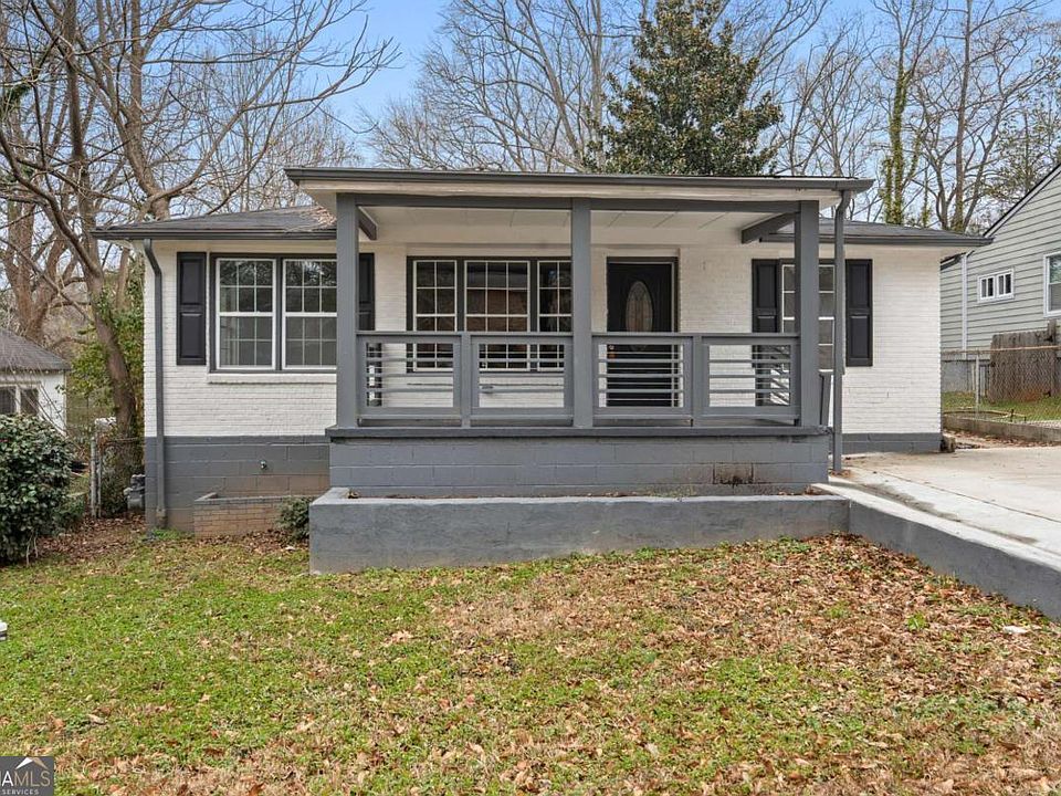 1st image of 170 Stanhope Cir NW
