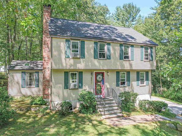 8 Kestree Drive, Londonderry, NH 03053