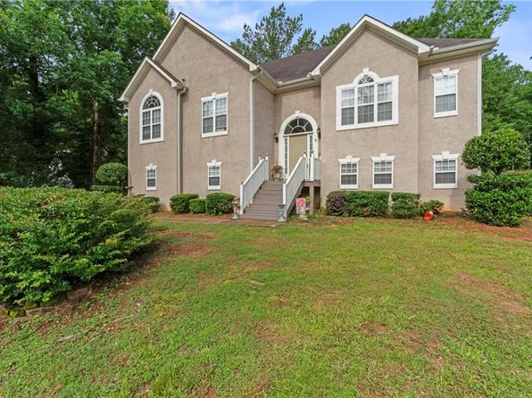 255 Rock Hill Dr, Fayetteville, GA 30215