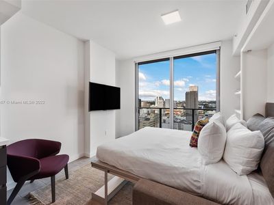 227 NE 2nd St #2904, Miami, FL, 33132