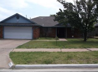 1804 SW 39th St, Lawton, OK 73505