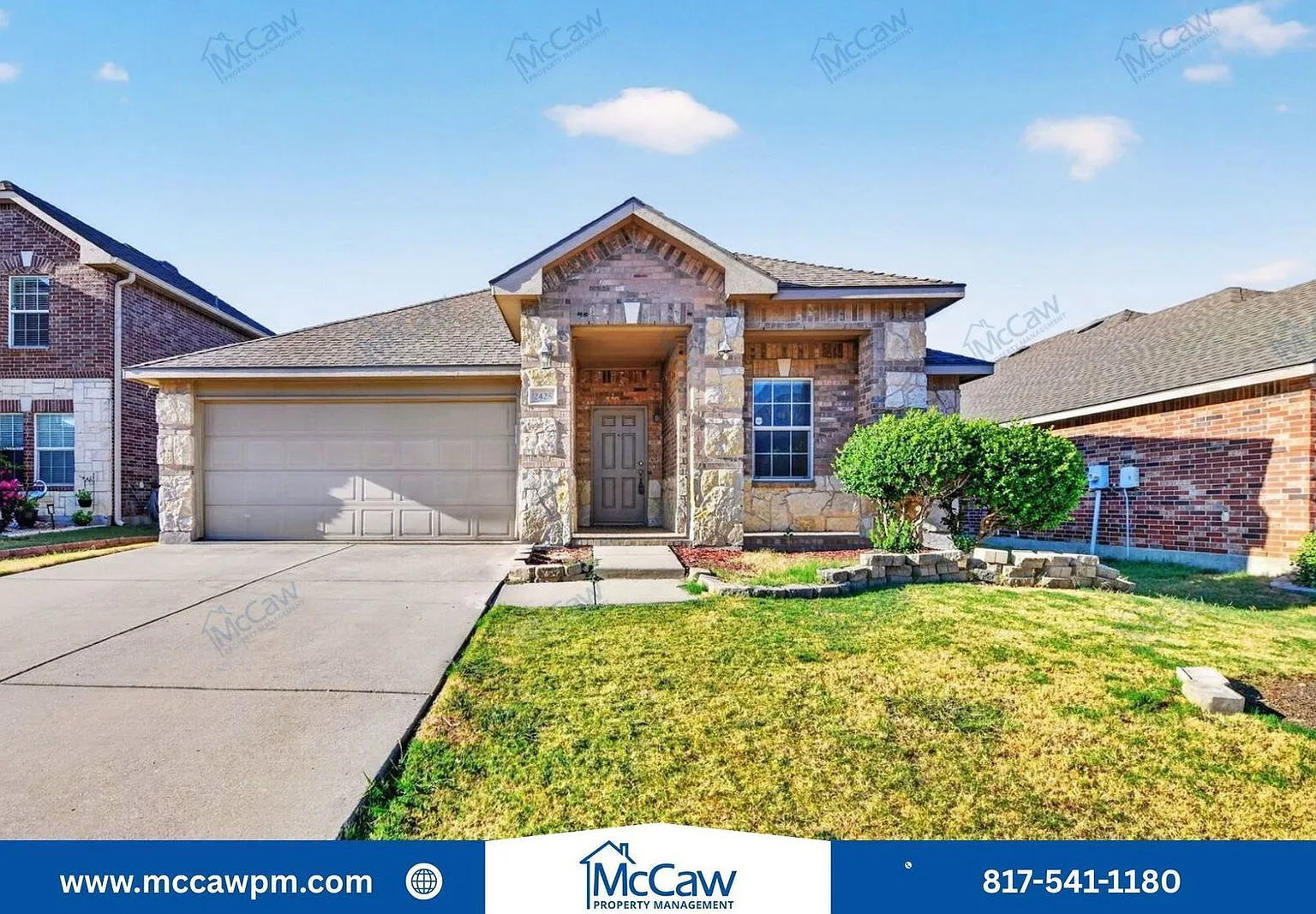 4 bed, 2.0 bath, 2080 sqft, $2,300 — Photo 1