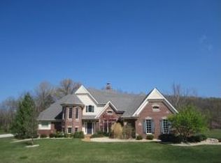 593 Deer Valley Ct, Saint Albans, MO 63073