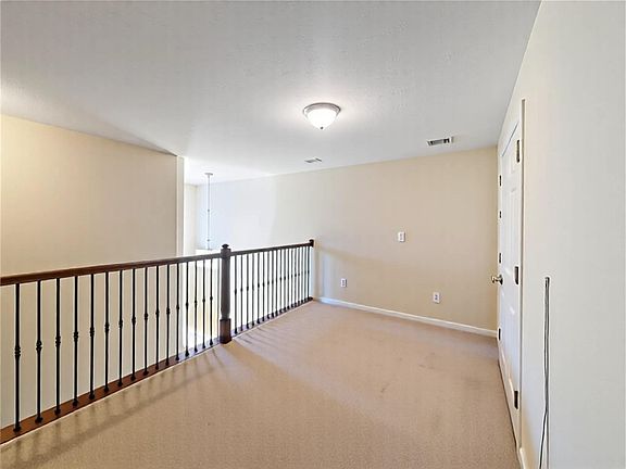 4th image of 2822 Windy Thicket Ln
