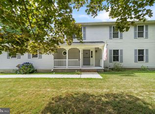 29 Louellen St, Hopewell, NJ 08525