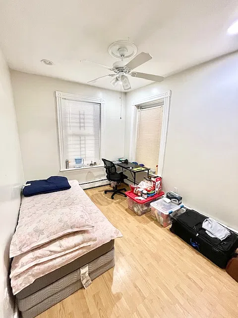 129 Cedar St — Photo 4