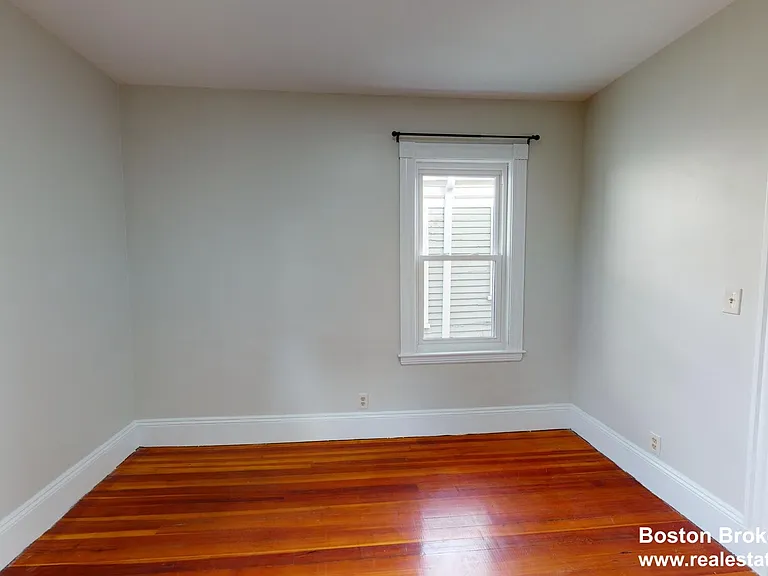 30 Roseclair St #3 — Photo 15