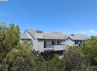 1450 Bel Air Dr APT 302, Concord, CA 94521