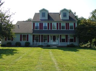64 Summit Ave, Chadds Ford, PA 19317