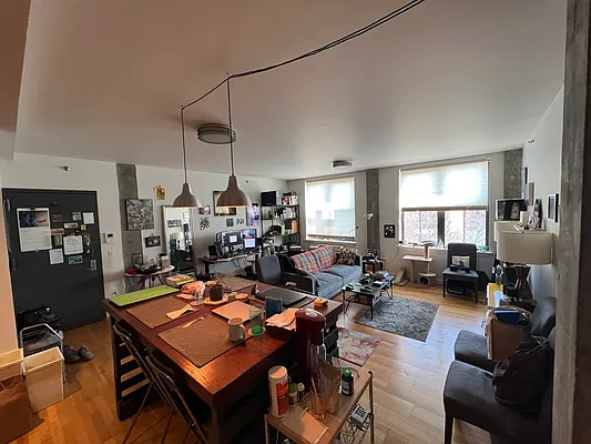 Rented by Nooklyn NYC LLC | media 10