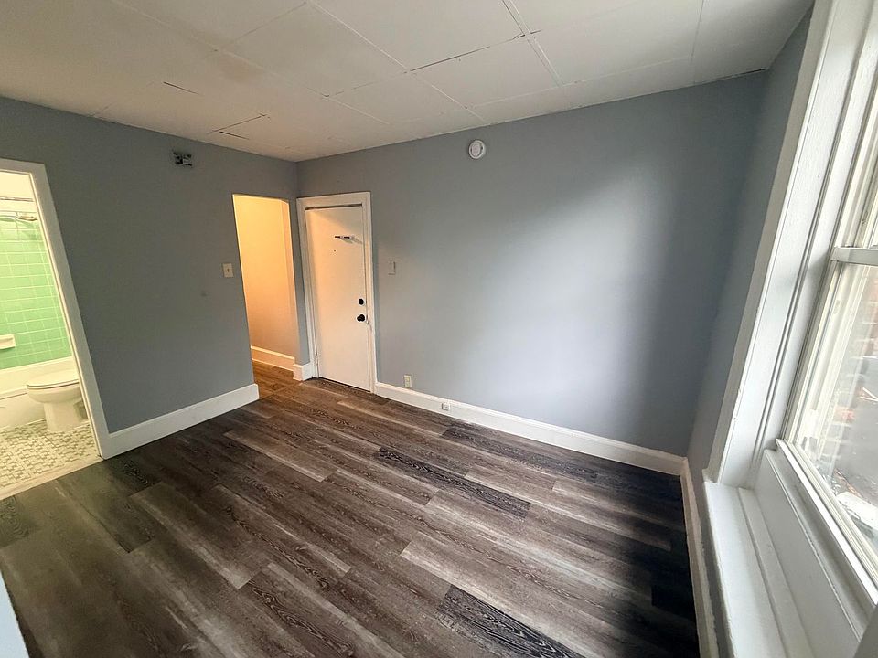 1st image of 97 Columbia St APT 8