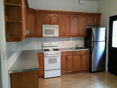 2nd image of 91 McGuinness Blvd Fl 2