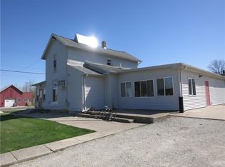 8 E Main St, Montezuma, OH 45866