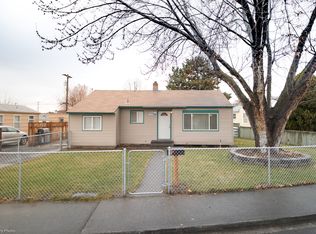 1908 Riverview Dr, Pasco, WA 99301
