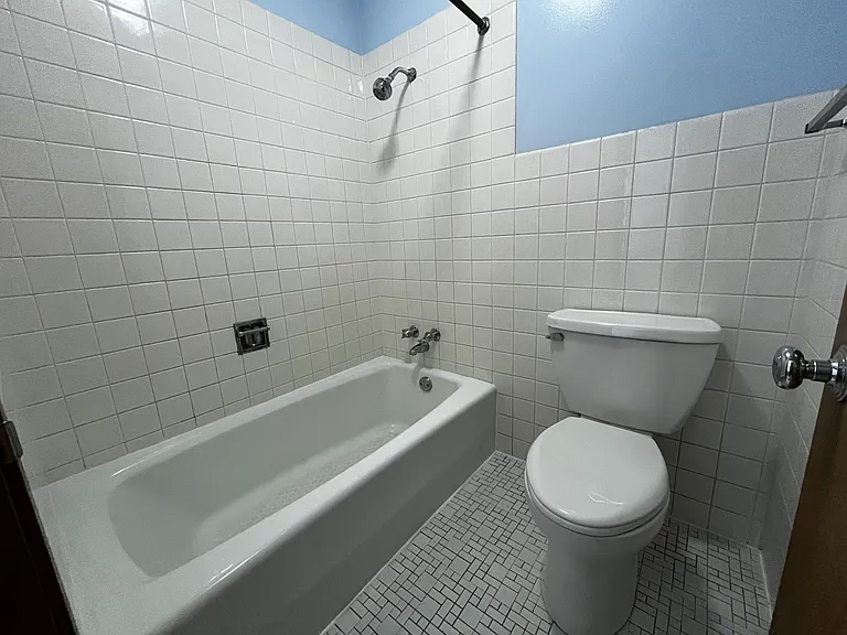 6838 W North Ave #2B — Photo 31