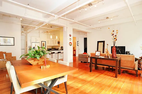 Rented by Town Residential | media 15