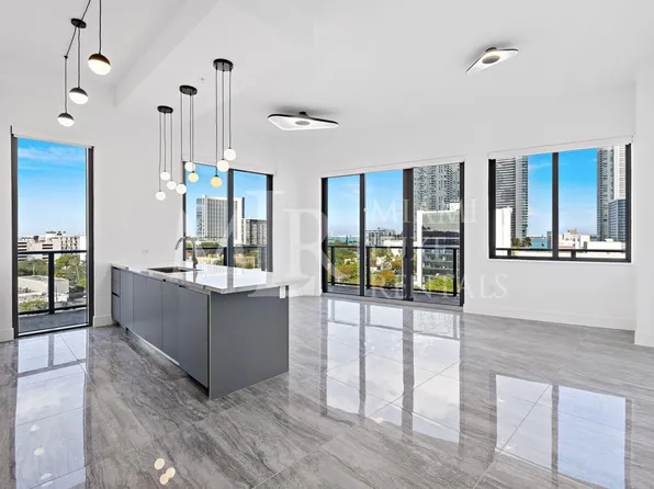 3005 NE 3rd Ave, Miami, FL 33129