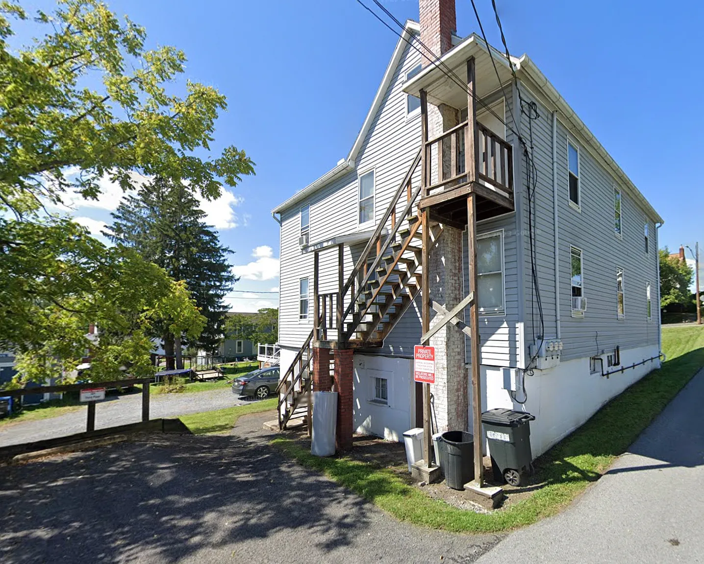 2 bed, 960 sqft, $900 — Photo 2