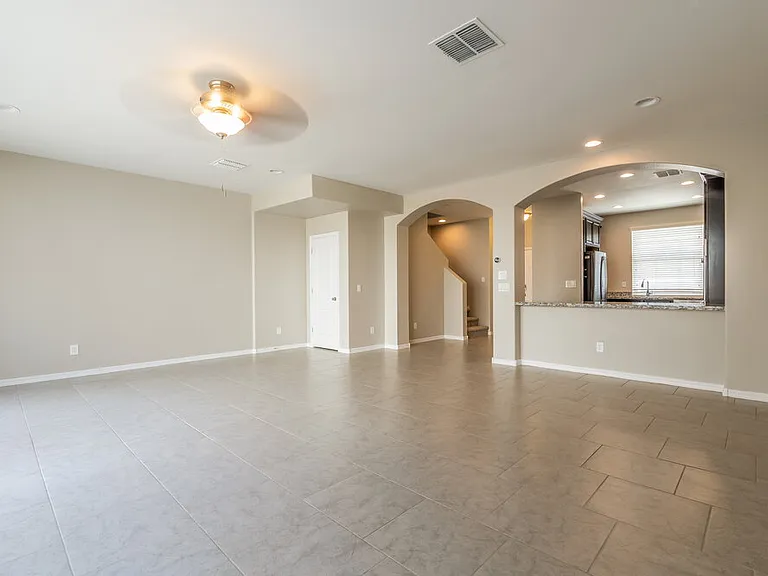 4138 E Pony Ln — Photo 6