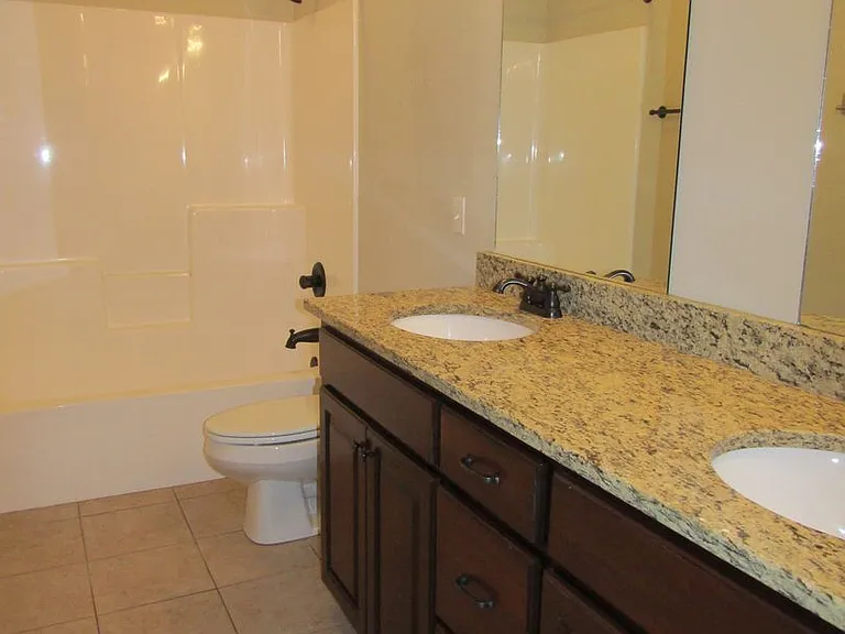 204 Clearview Dr #1 — Photo 5
