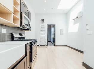 148 Meserole Ave #4B, Brooklyn, NY 11222