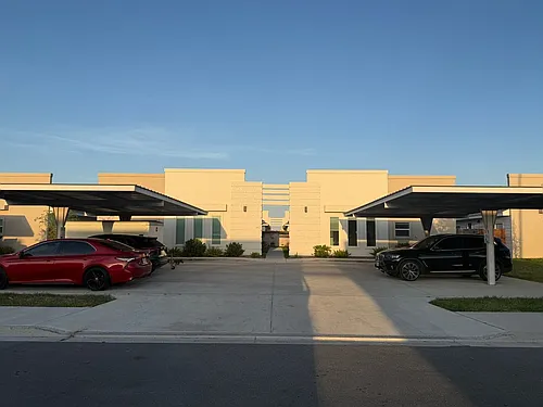 1412 Lore Dr #4 Photo 1