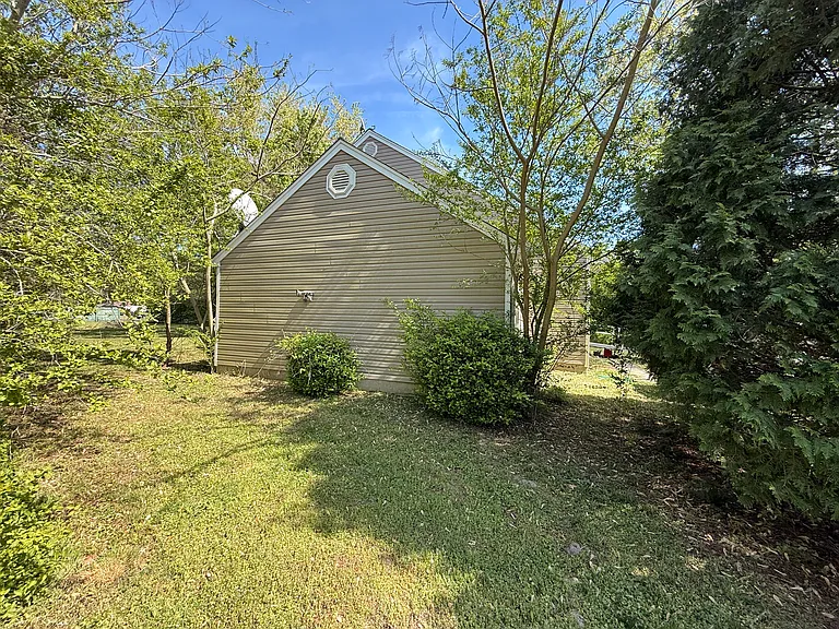 5027 Hickory Fork Rd — Photo 11