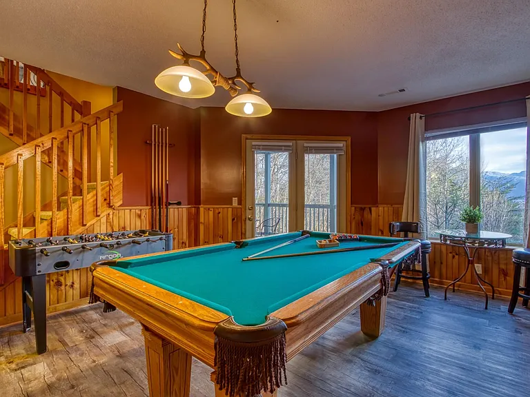 905 Smoky Bears Way — Photo 18