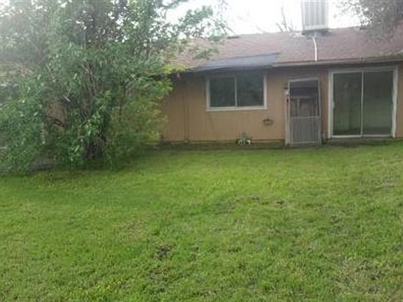 5th image of 8018 Los Altos Dr