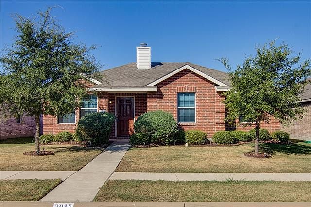 1st image of 2015 Bentwood Dr