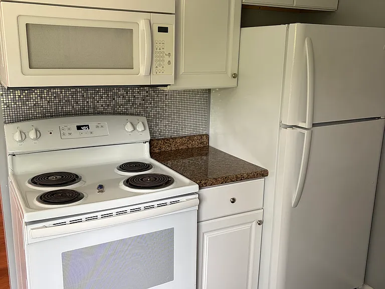 6366 Corbly Rd #3 — Photo 22