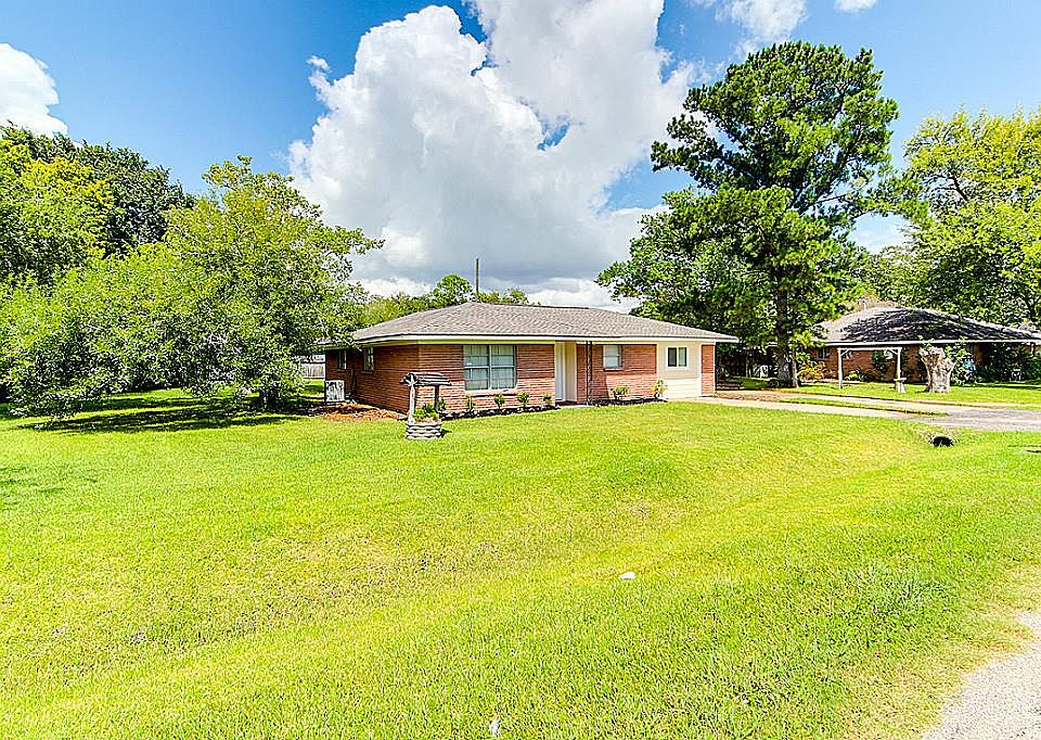 1st image of 3413 Meadowville Dr
