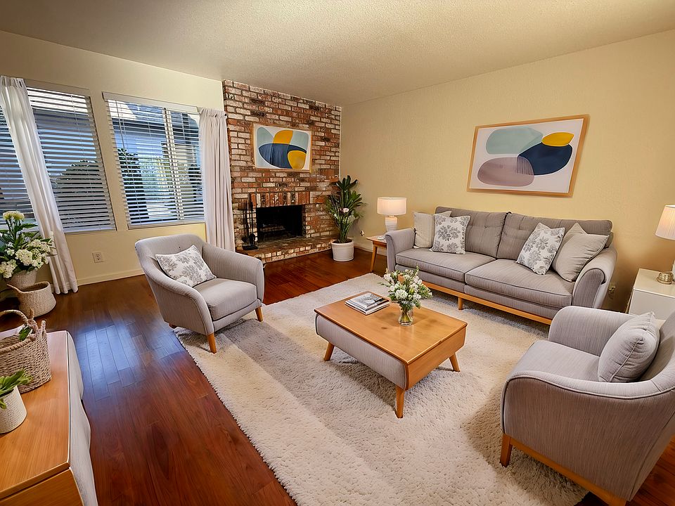 Virtually staged living room