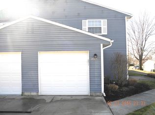 13816 Oakbrook Dr, North Royalton, OH 44133