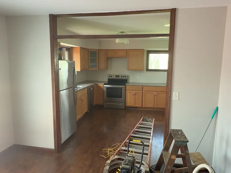 694 E Highway 400 — Photo 18