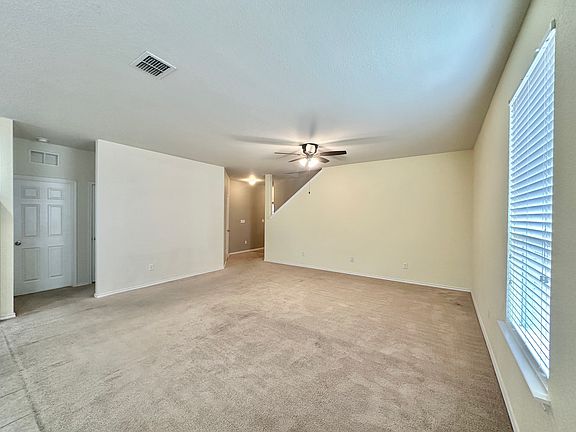 5th image of 14023 Laurel Br